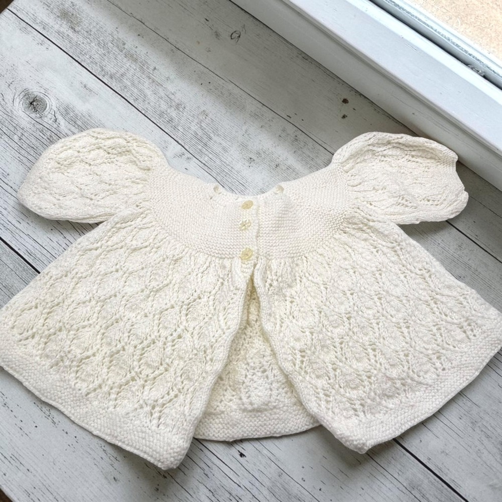 Vintage Hand Knit Baby Cardigan 0-3M Ivory Acrylic Pointelle Puff Sleeve Peplum